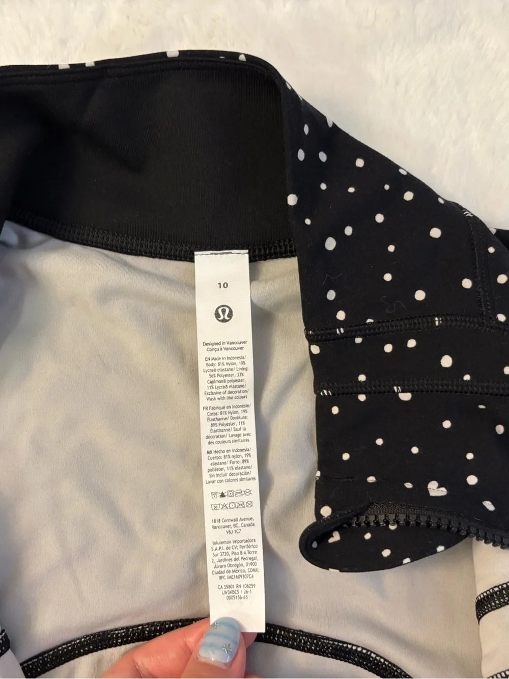 Lululemon Define Cropped Jacket Nulu SOLD OUT Black/Heart Scattered size 10 NWT - Picture 6 of 8